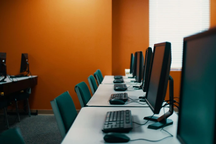 PC dans une école
